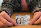 Renouvellement de titre de séjour : Face aux attentes interminables, ne restez pas isolé !