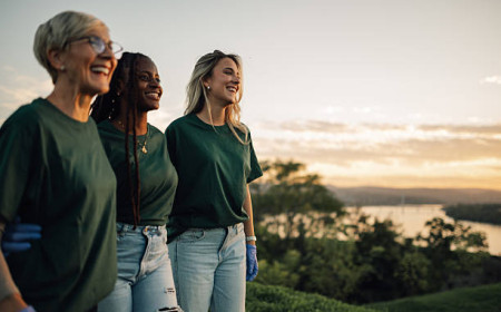 La solidarité en action : Pourquoi s’engager à l'échelle locale change la donne