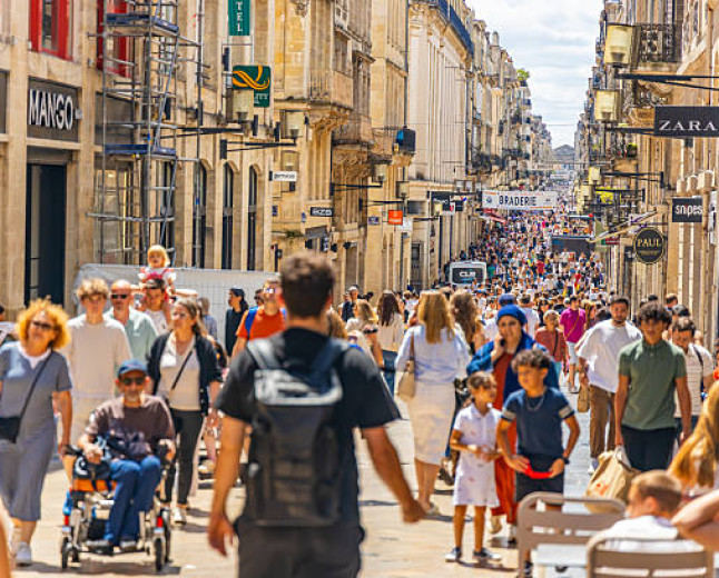 🛂 Carte de Séjour "Salarié" 2026 : Guide Complet des Démarches